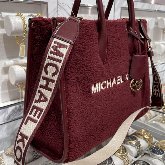 Michael Kors Medium SHEARLING MIRELLA Tote
Shoulder Bag 
Oxblood 
NWT - Picture 6 of 16